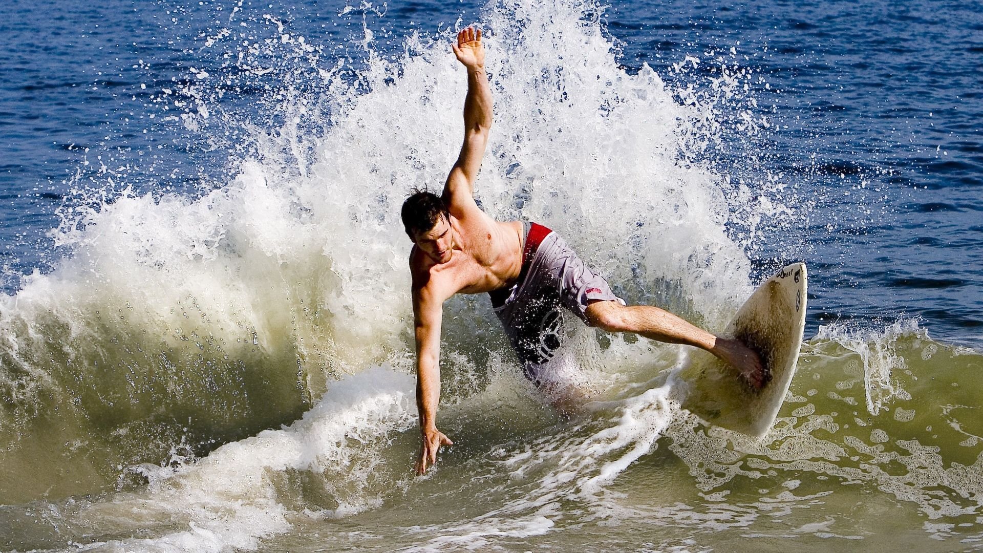 开云体育入口-战场上的逆袭，石宇奇挥出决胜一剑，印度队史上首次挺进汤杯决赛