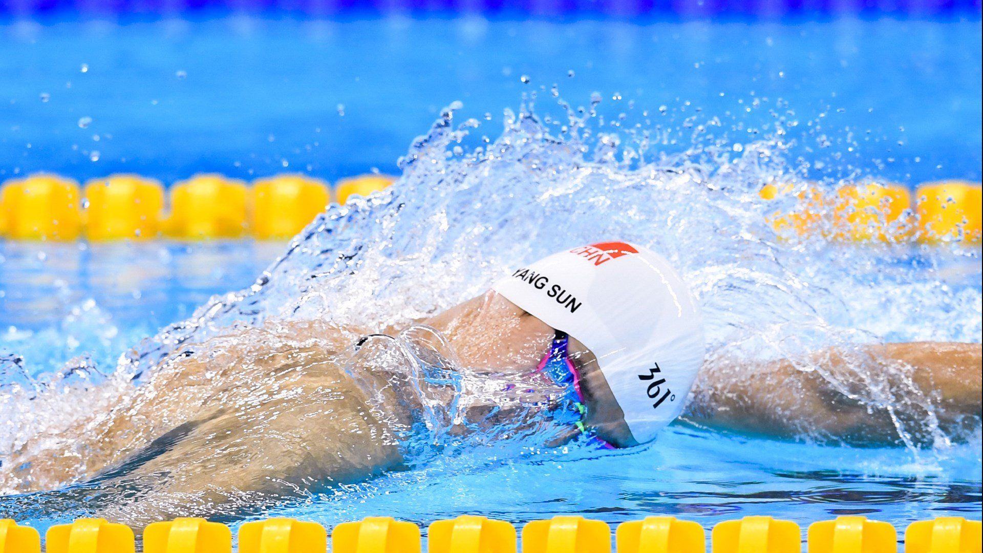 开云体育在线-橙色风暴下的救赎,哈弗茨高光之夜与荷兰惊天逆转的哲学